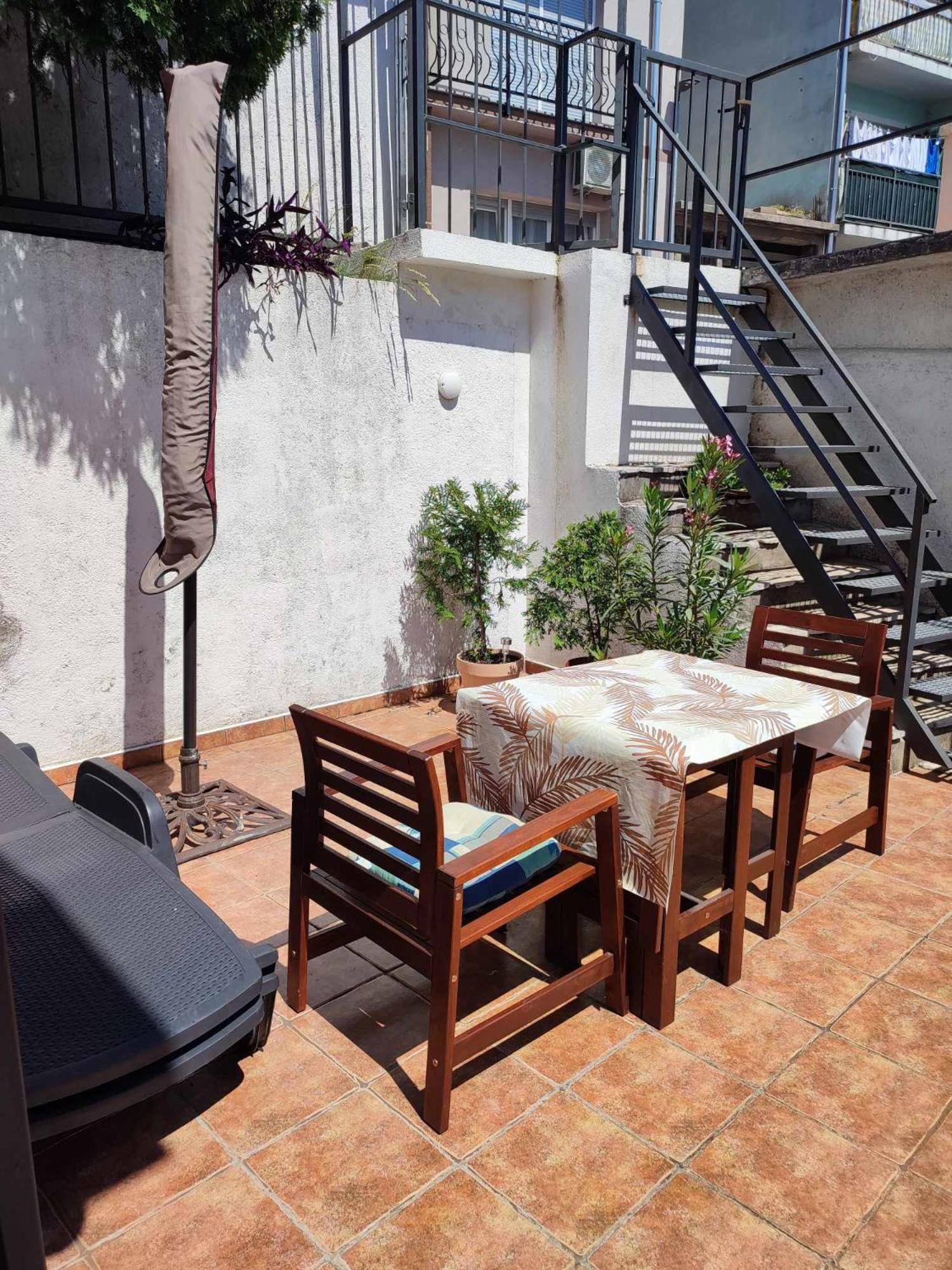 Apartmani Iris I Ana Crikvenica Exteriör bild