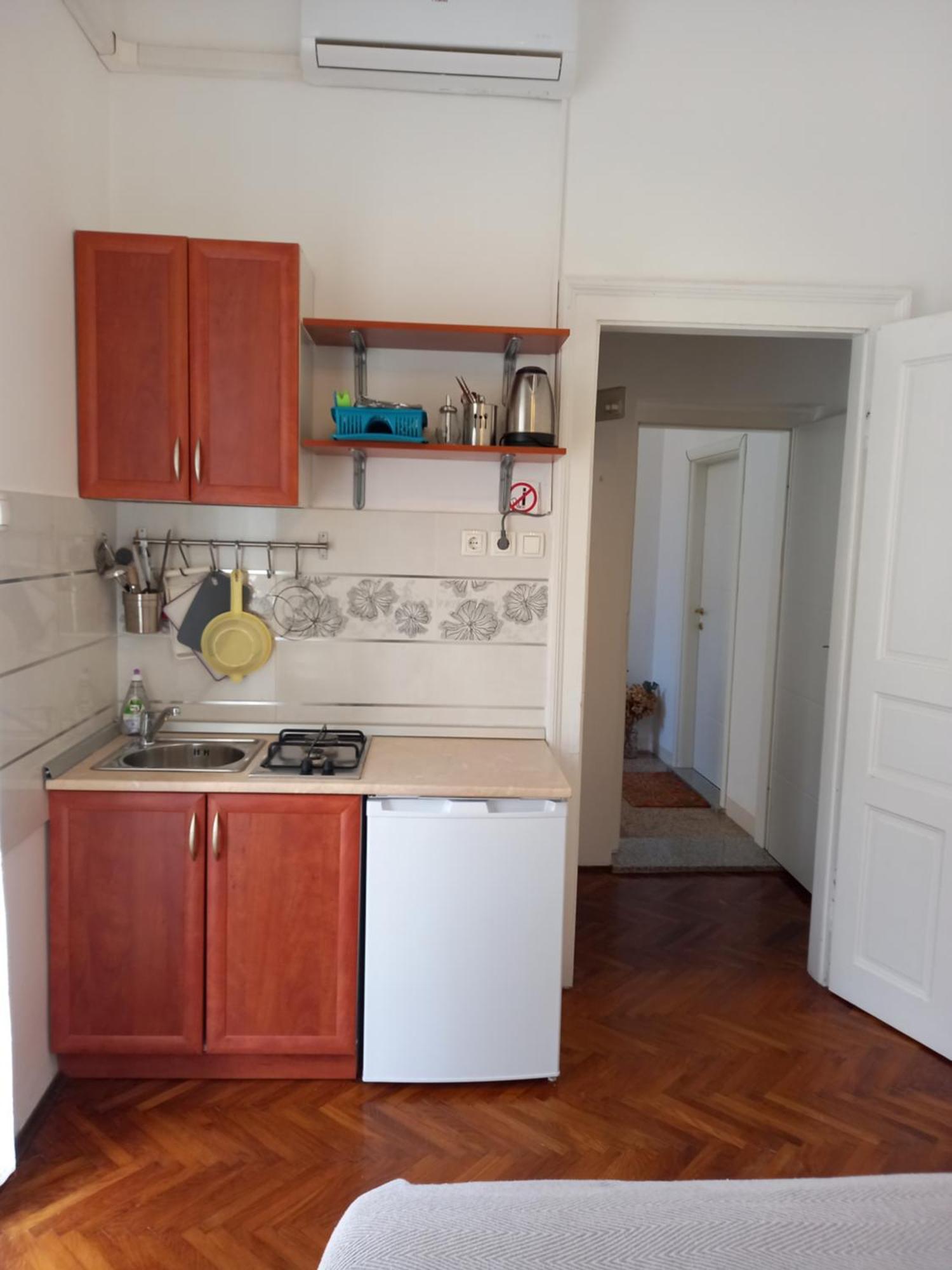 Apartmani Iris I Ana Crikvenica Exteriör bild