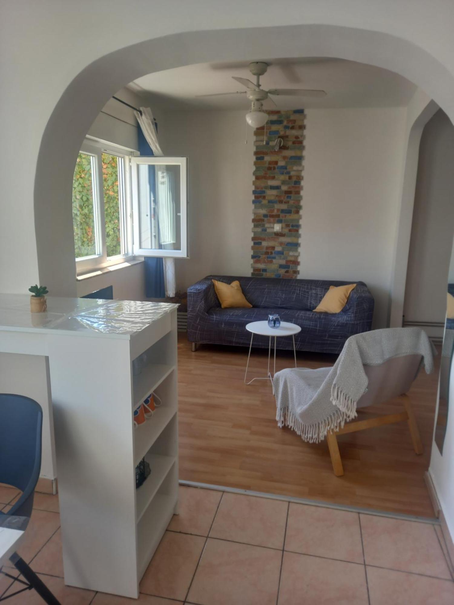 Apartmani Iris I Ana Crikvenica Exteriör bild